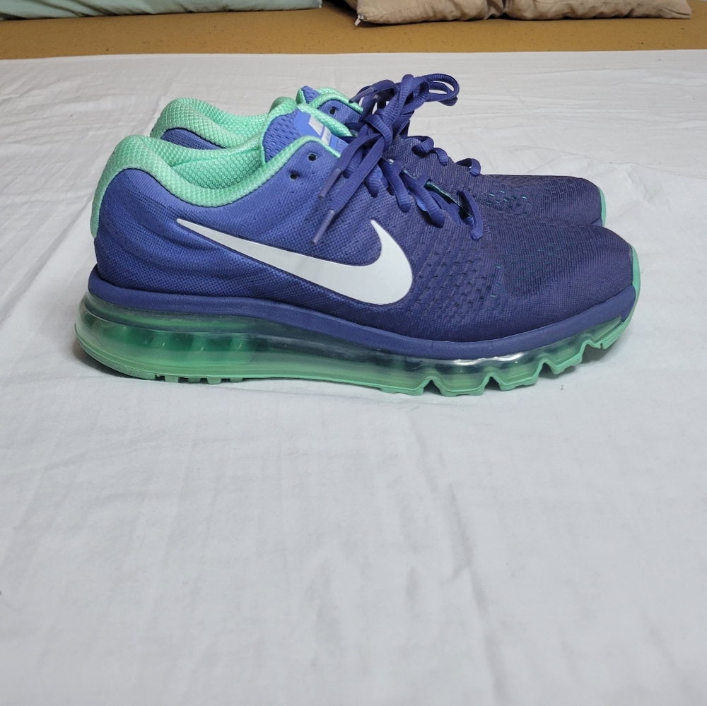 Nike Air Max 'Concord Violet'